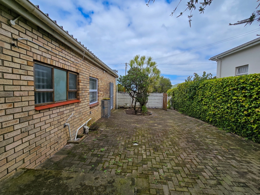 3 Bedroom Property for Sale in Cambridge Eastern Cape